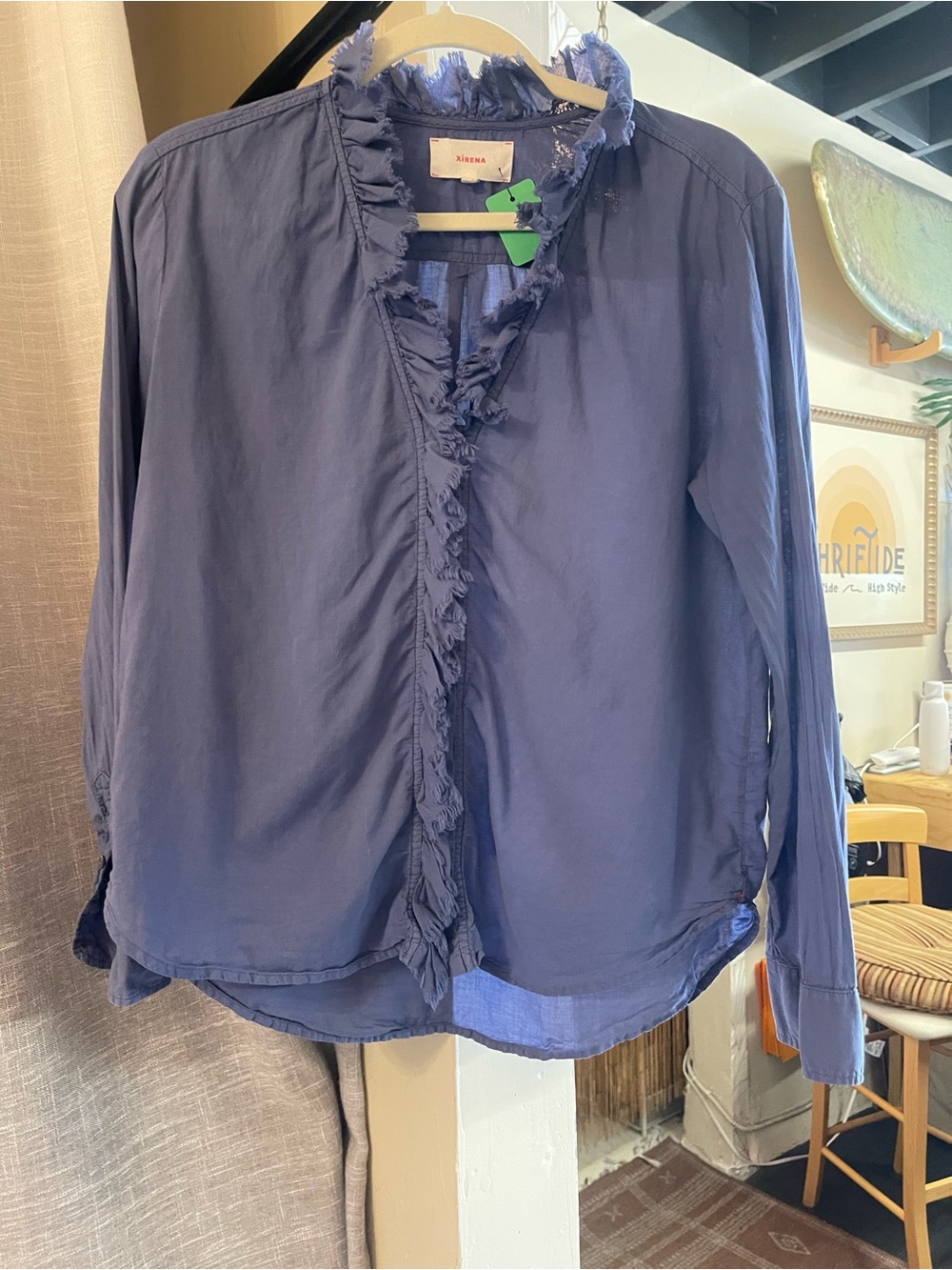 Xirena Women’s Blue Ruffled Button-Front Top